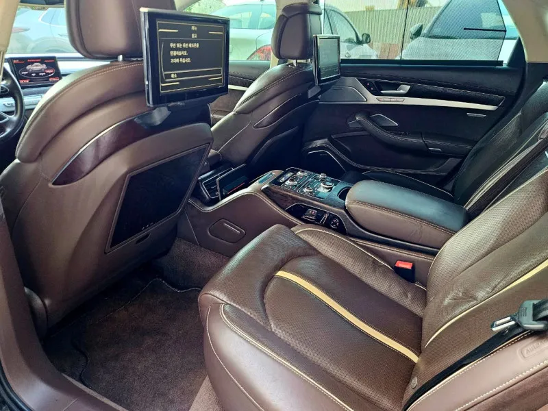 2012 Audi A8 in Dubai