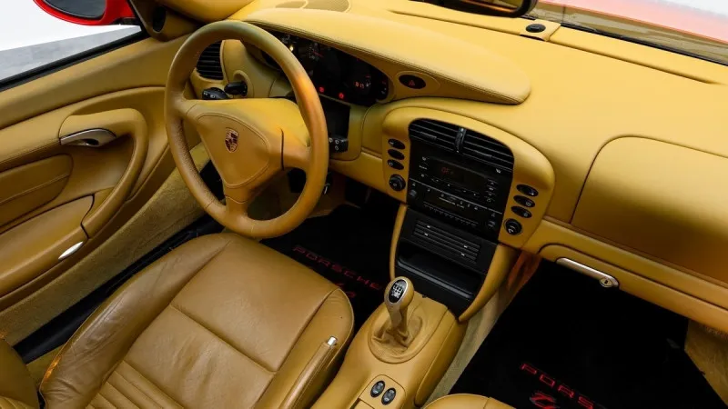 2002 Porsche 911 Carrera in Dubai