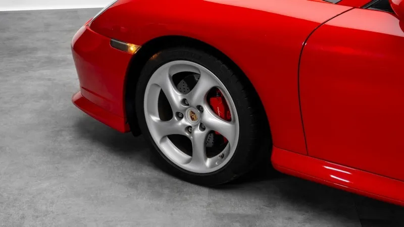2002 Porsche 911 Carrera in Dubai