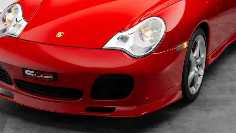 2002 Porsche 911 Carrera in Dubai