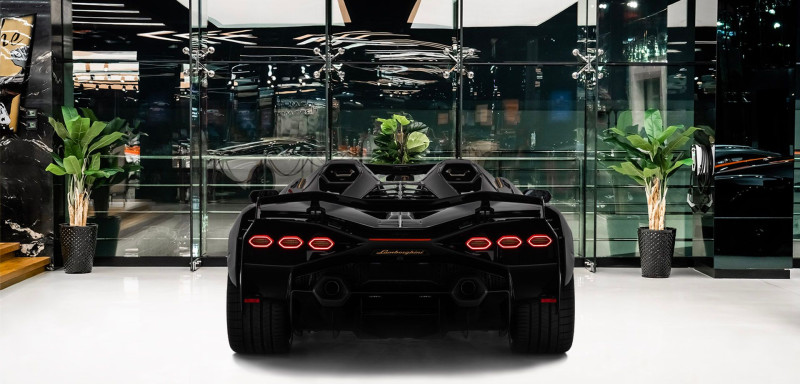 2021 Lamborghini Sian in dubai