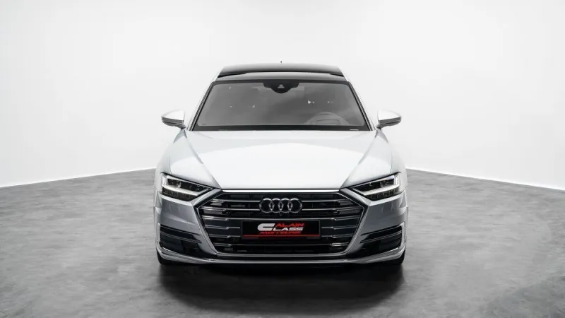 2018 اودي آي ٨ in Dubai