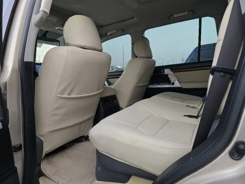 2011 Toyota Land Cruiser in Dubai