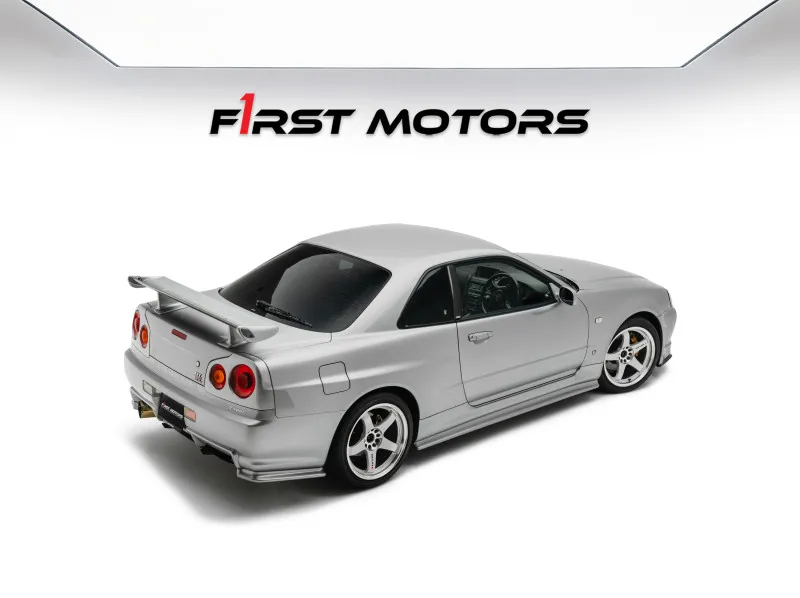 1999 Nissan SkyLine in Dubai
