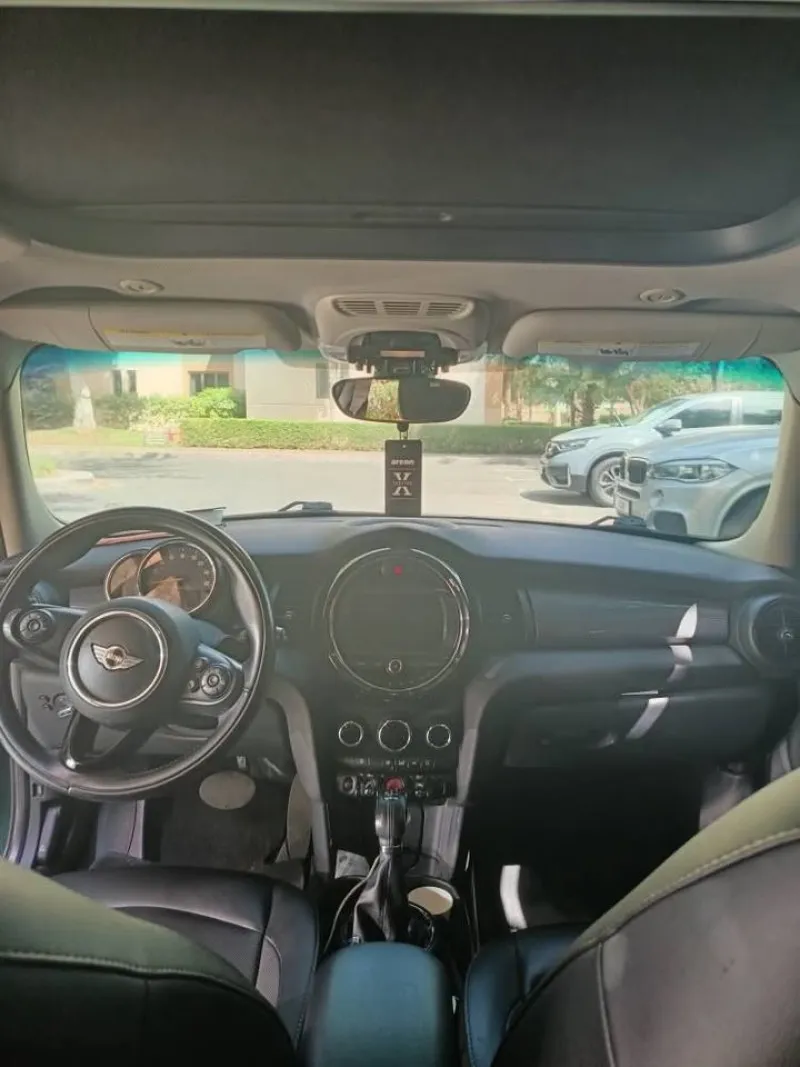 2016 Mini Cooper in Dubai