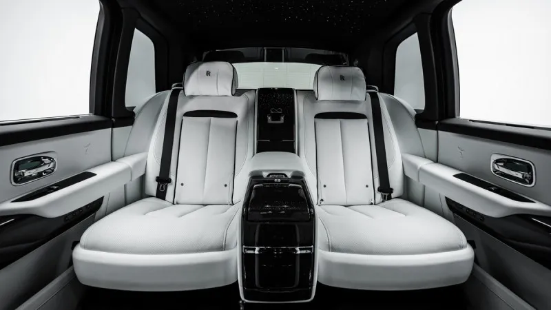 2024 Rolls Royce Cullinan in Dubai