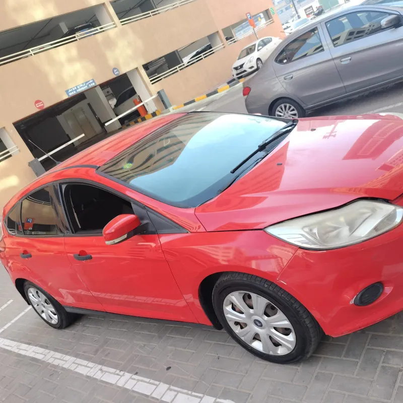 2014 فورد فوكس in Dubai