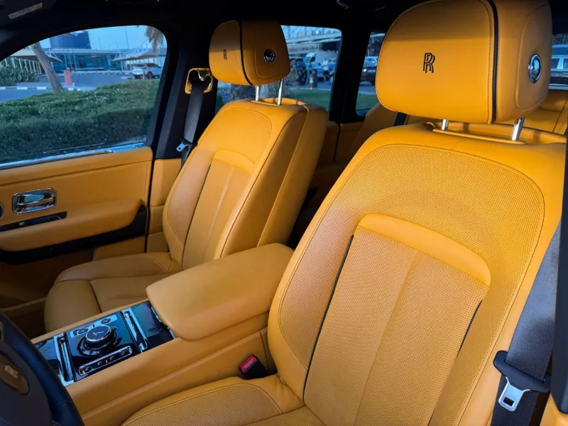 2022 Rolls Royce Cullinan in Dubai