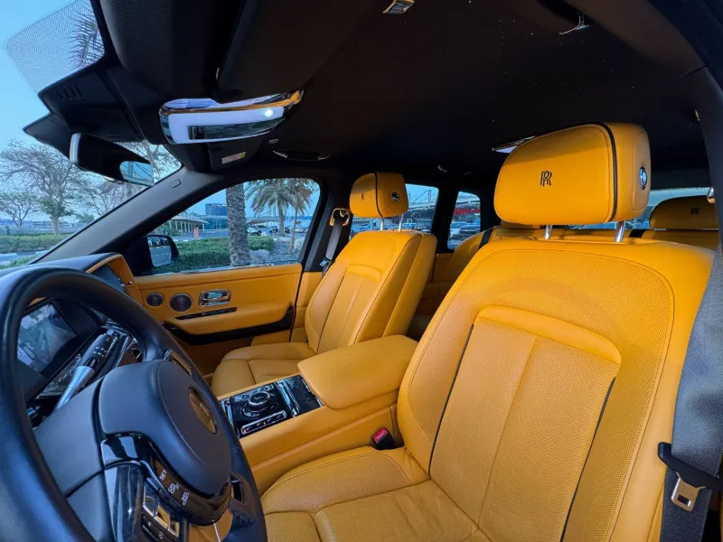 2022 Rolls Royce Cullinan in Dubai