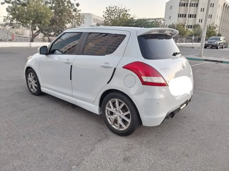 2015 سوزوكي سوفت in Dubai