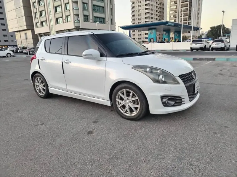 2015 سوزوكي سوفت in Dubai