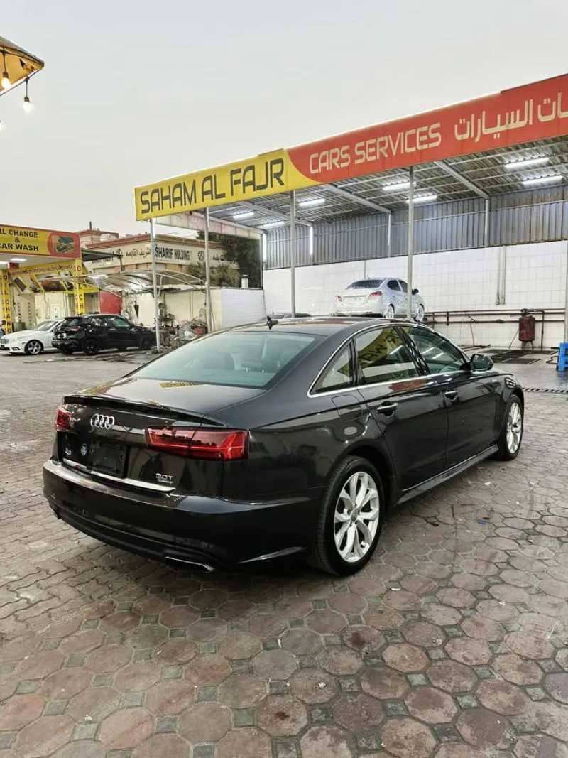 2017 اودي آي ٦ in Dubai