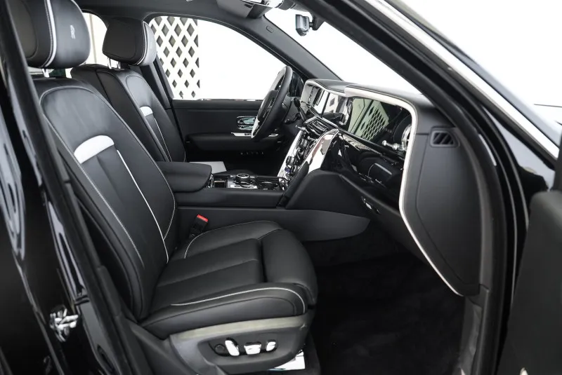 2025 Rolls Royce Cullinan in Dubai