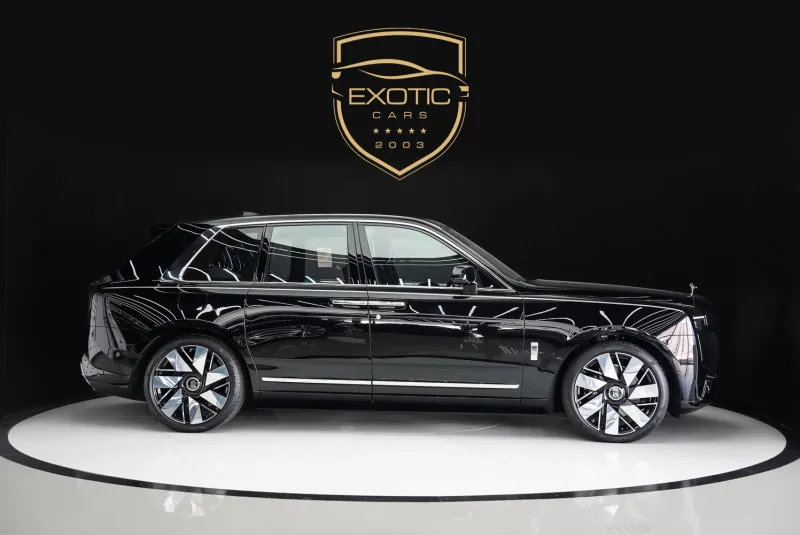 2025 Rolls Royce Cullinan in Dubai
