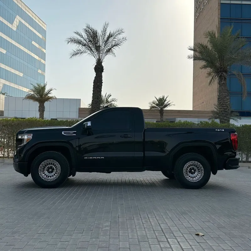 2022 جي أم سي سييرا in Dubai