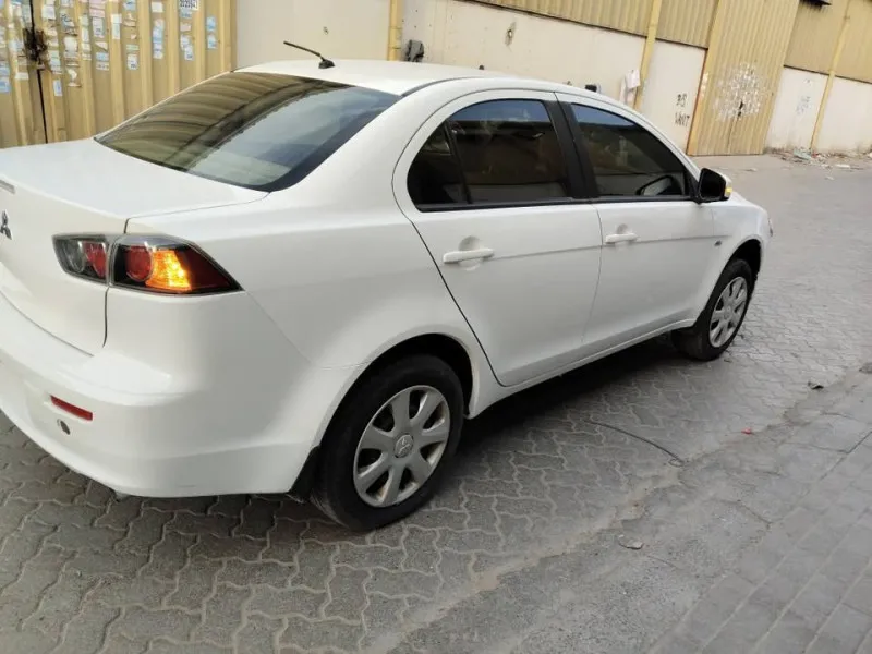 2016 ميتسوبيشي لانسر in Dubai