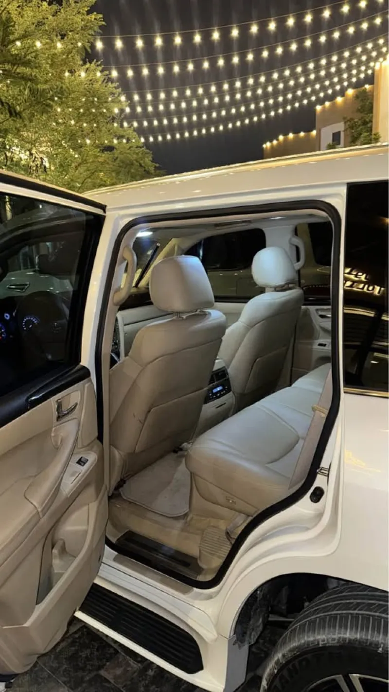 2010 Lexus LX 570 in Dubai