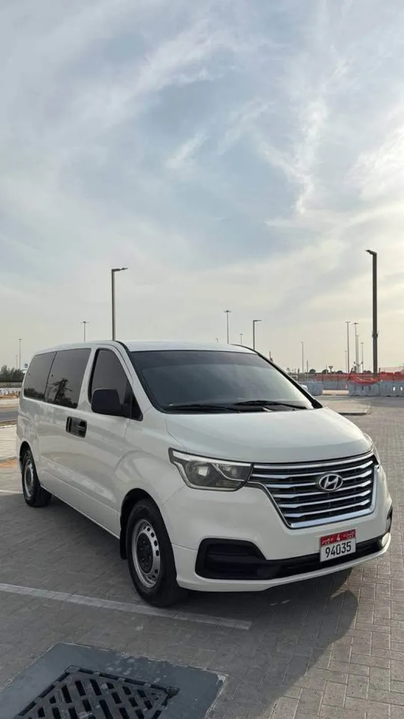 2020 هيونداي إتش١ in Dubai