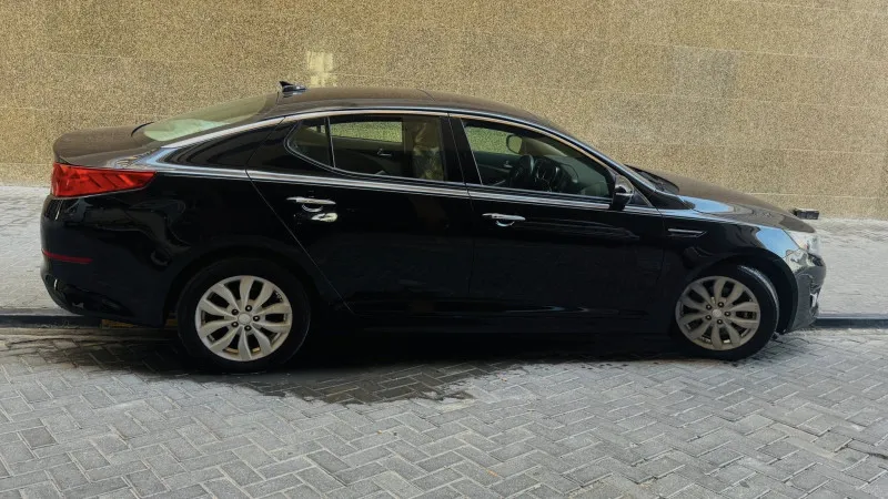 2014 كيا أوبتيما in Dubai