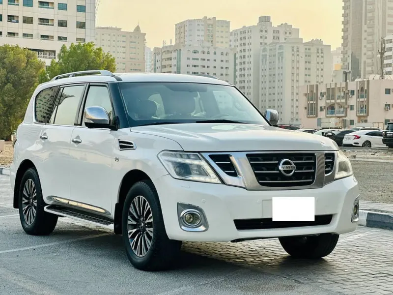 2014 Nissan Patrol in Dubai