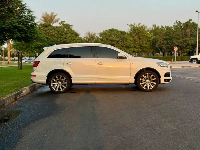 2015 Audi Q7 in Dubai