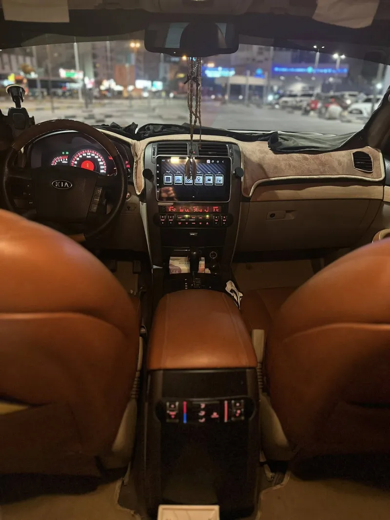 2010 Kia Mohave in Dubai