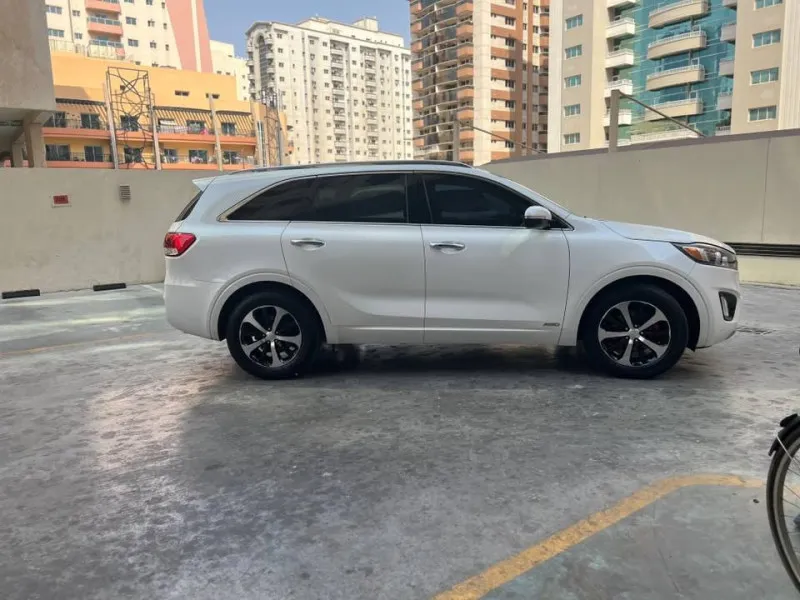 2016 كيا سورينتو in Dubai