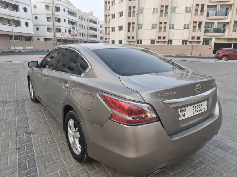2015 Nissan Altima in Dubai