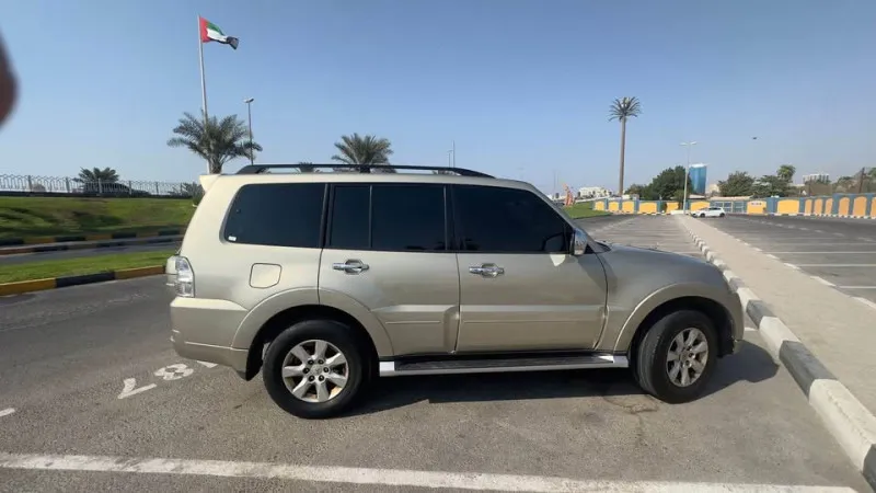 2013 Mitsubishi Pajero in Dubai