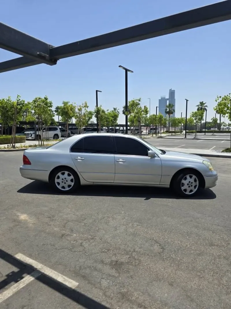 2003 Lexus LS 430 in Dubai