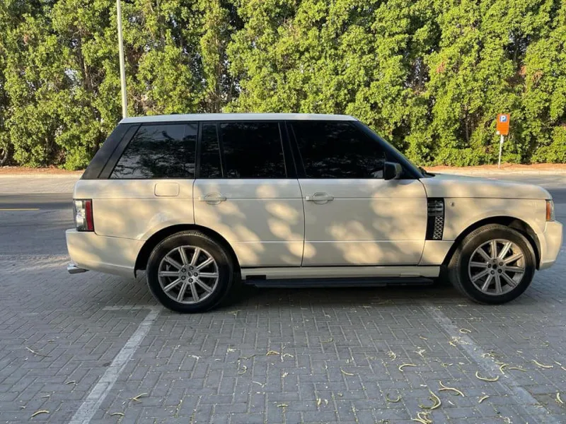 2008 Land Rover Range Rover in Dubai