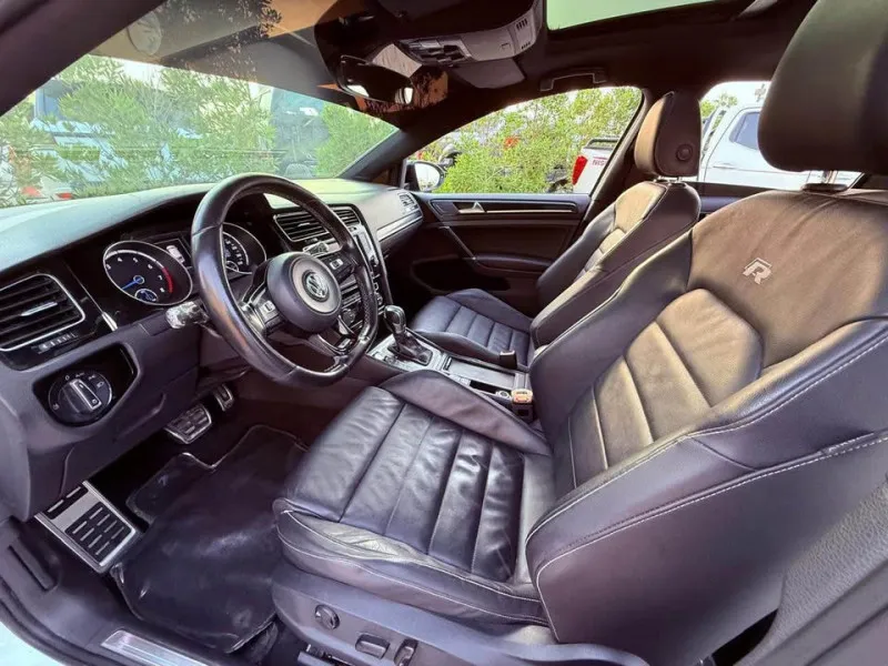 2017 Volkswagen Golf in Dubai