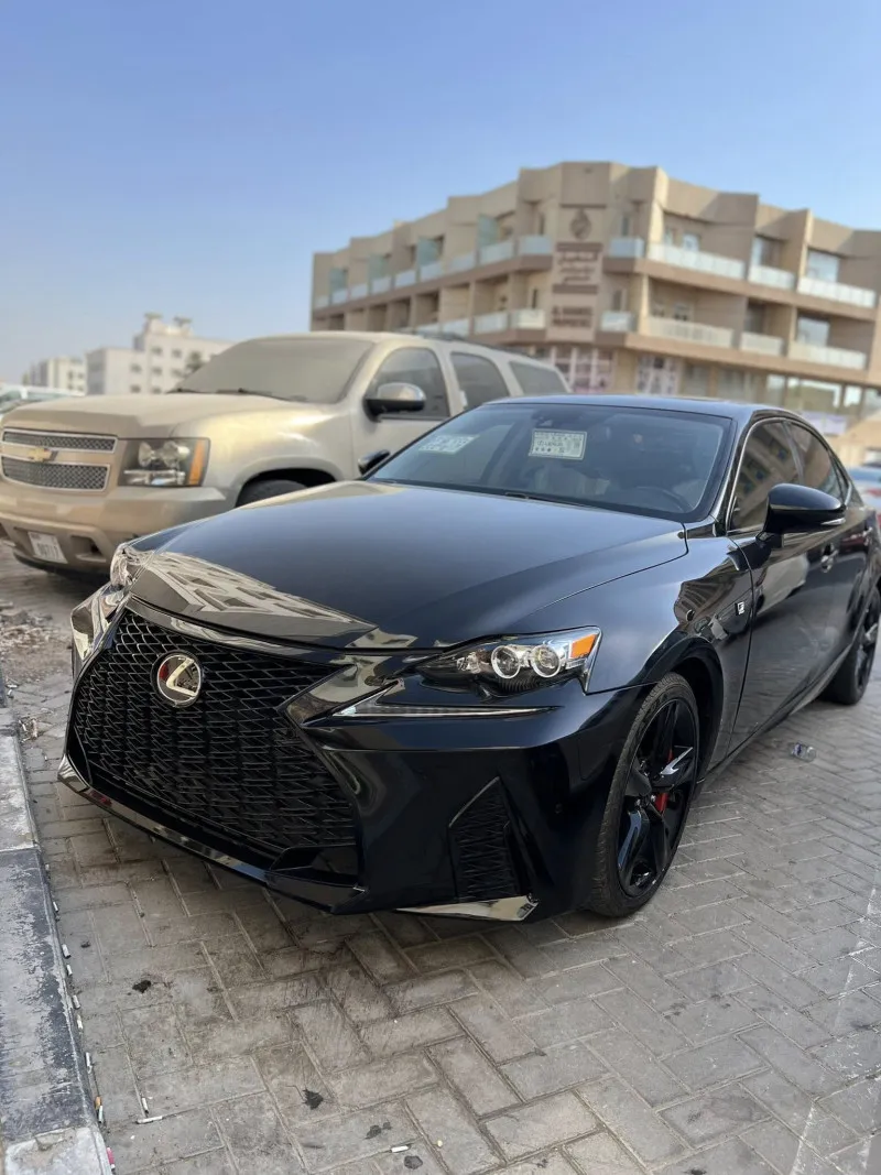 2014 Lexus IS in Dubai