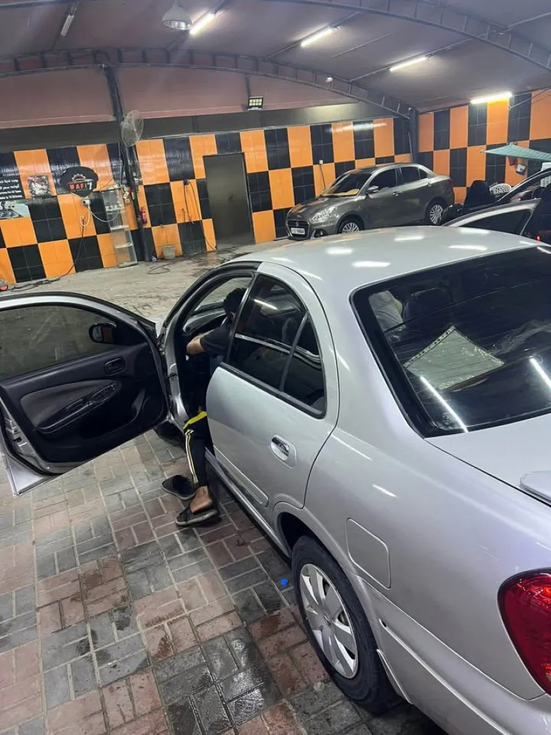2004 Nissan Sunny in Dubai
