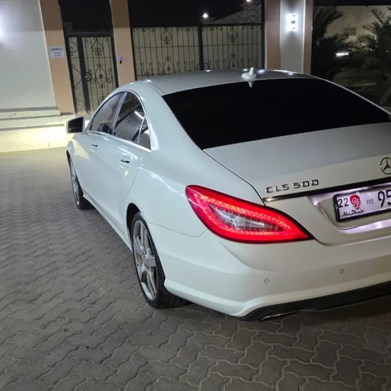2013 مرسيدس-بنز سي ال اس in Dubai