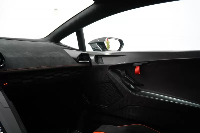 2022 Lamborghini Huracan in dubai
