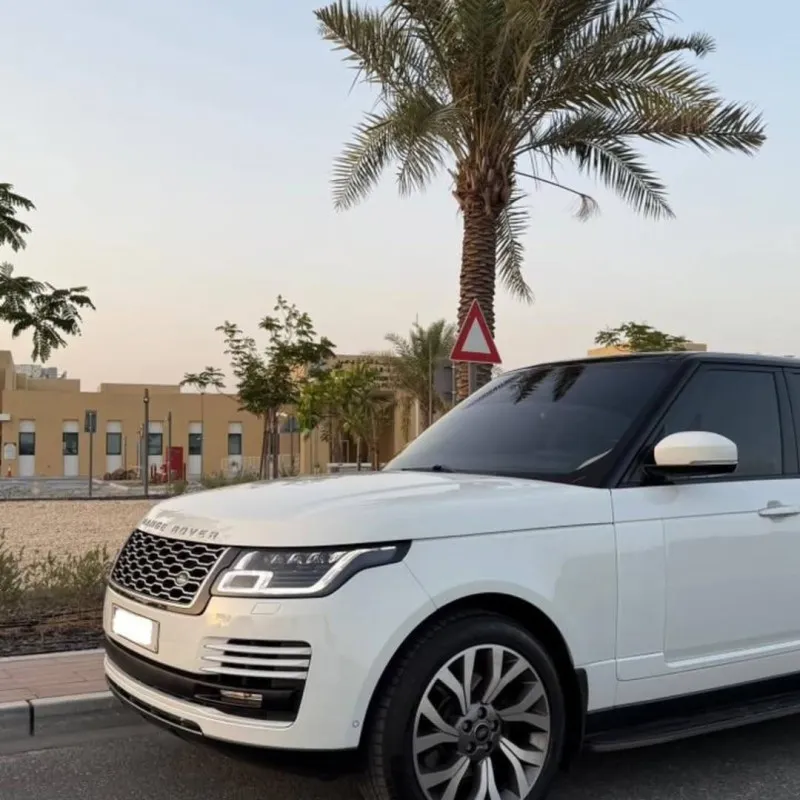 2015 Land Rover Range Rover in Dubai