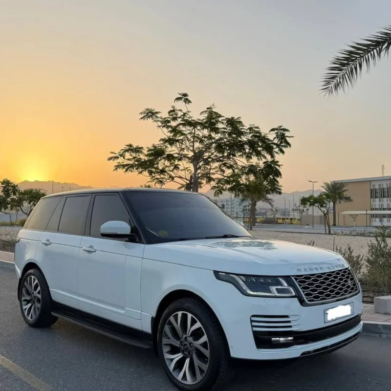 2015 Land Rover Range Rover in Dubai