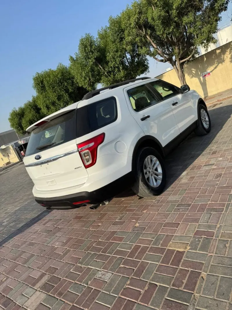 2013 Ford Explorer in Dubai