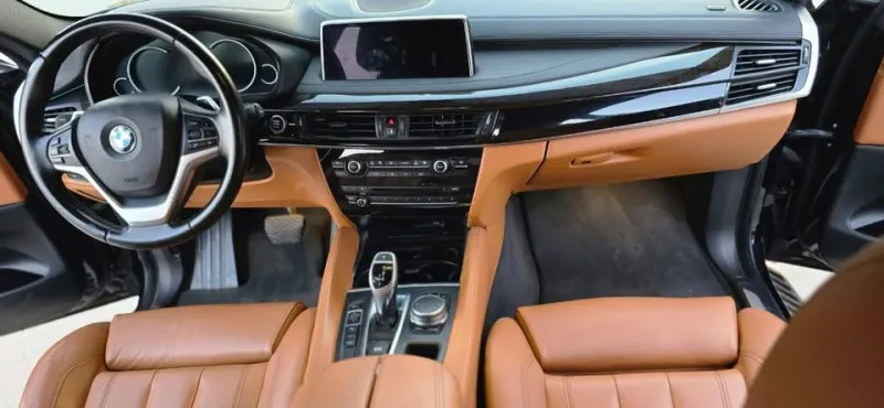 2018 BMW X6 in Dubai