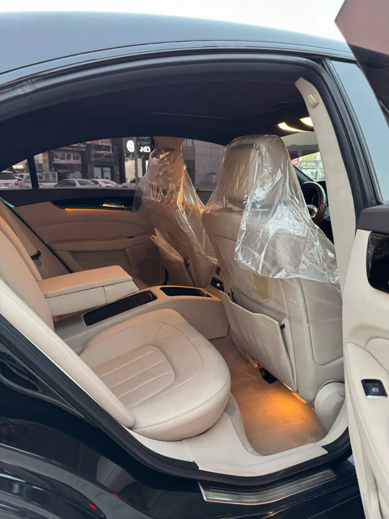 2015 Mercedes-Benz CLS in Dubai
