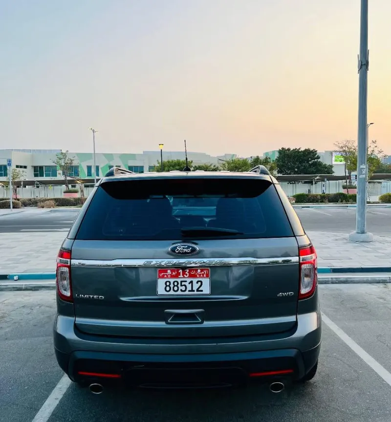 2013 Ford Explorer in Dubai