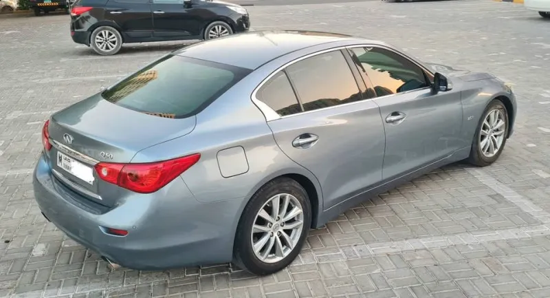 2015 Infiniti Q50 in Dubai