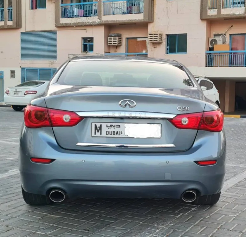 2015 Infiniti Q50 in Dubai