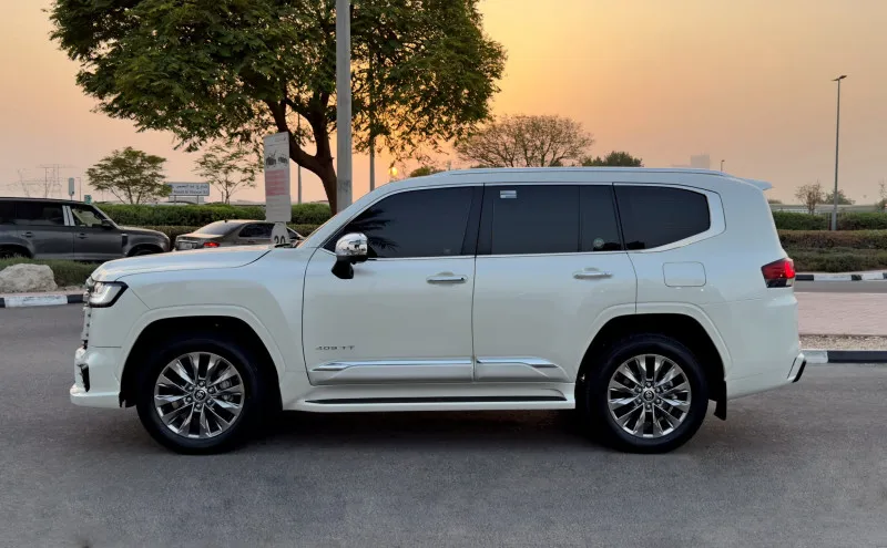 2022 Toyota Land Cruiser in Dubai