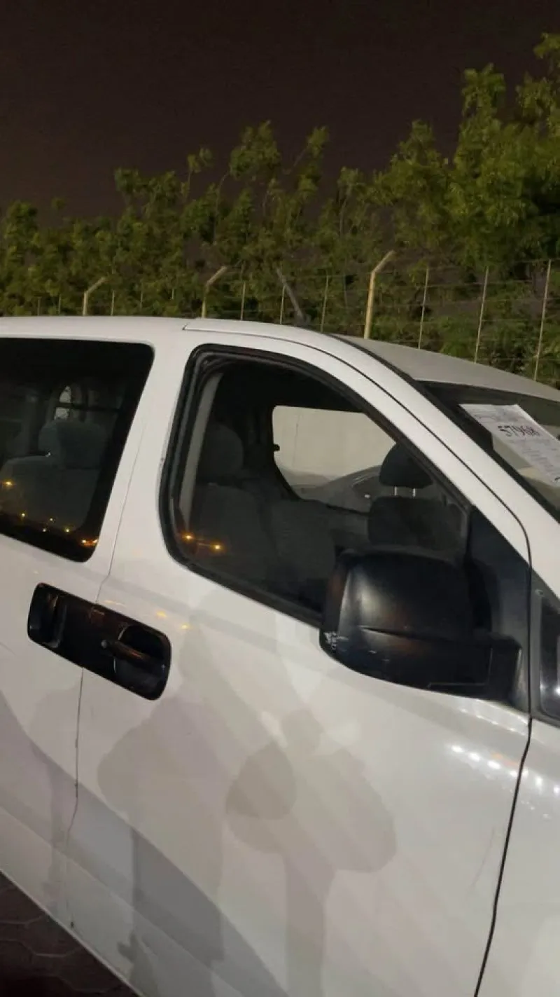 2014 Hyundai H1 in Dubai