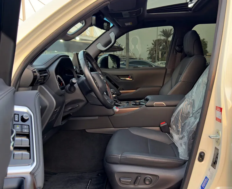 2022 Toyota Land Cruiser in Dubai