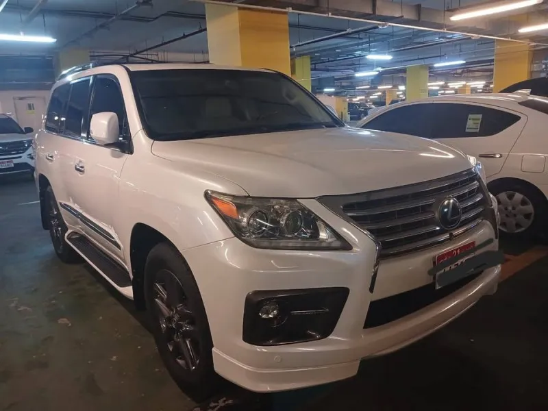 2015 Lexus LX 570 in Dubai