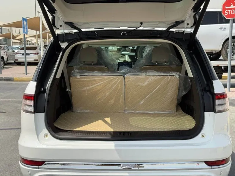 2022 Lincoln Navigator in Dubai