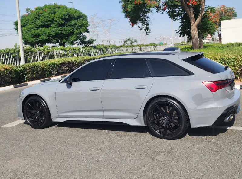 2025 Audi RS6 in Dubai